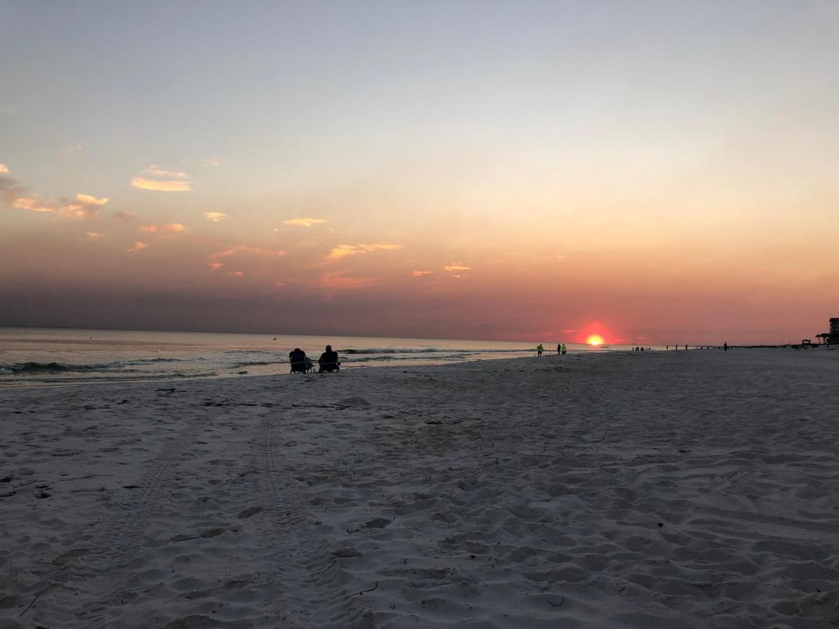 Pelican Isle Retreat ฟอร์ตวัลตันบีช ภายนอก รูปภาพ